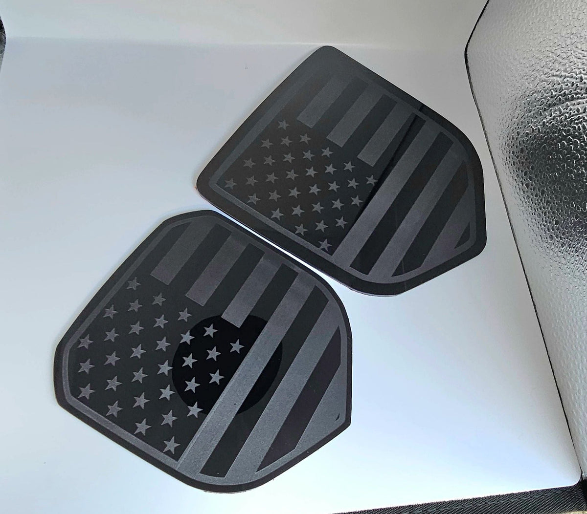 2009-2018 Ram 1500 | Grille & Tailgate Emblem (installed reference photo)