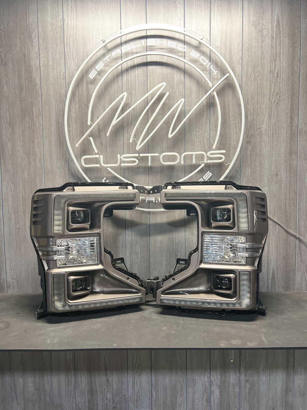 2020 - 22 FORD SUPER DUTY MORIMOTO HYBRID HEADLIGHTS