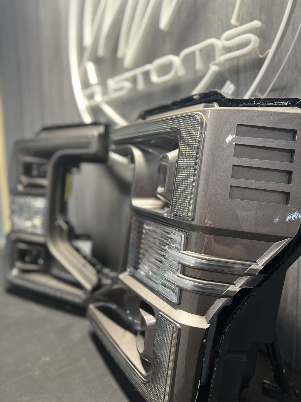2020 - 22 FORD SUPER DUTY MORIMOTO HYBRID HEADLIGHTS