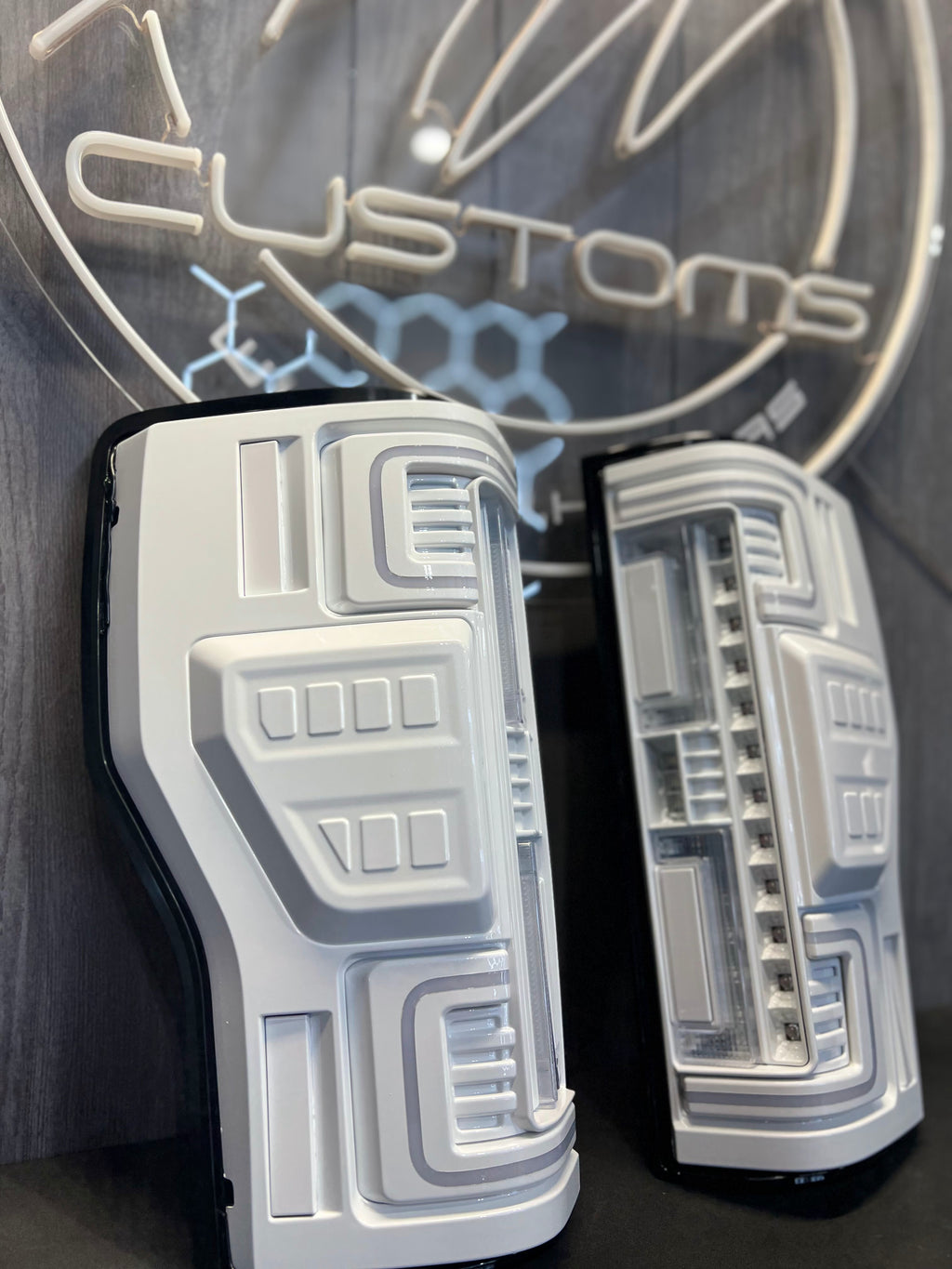 2020-22 FORD SUPER DUTY TAIL LIGHTS