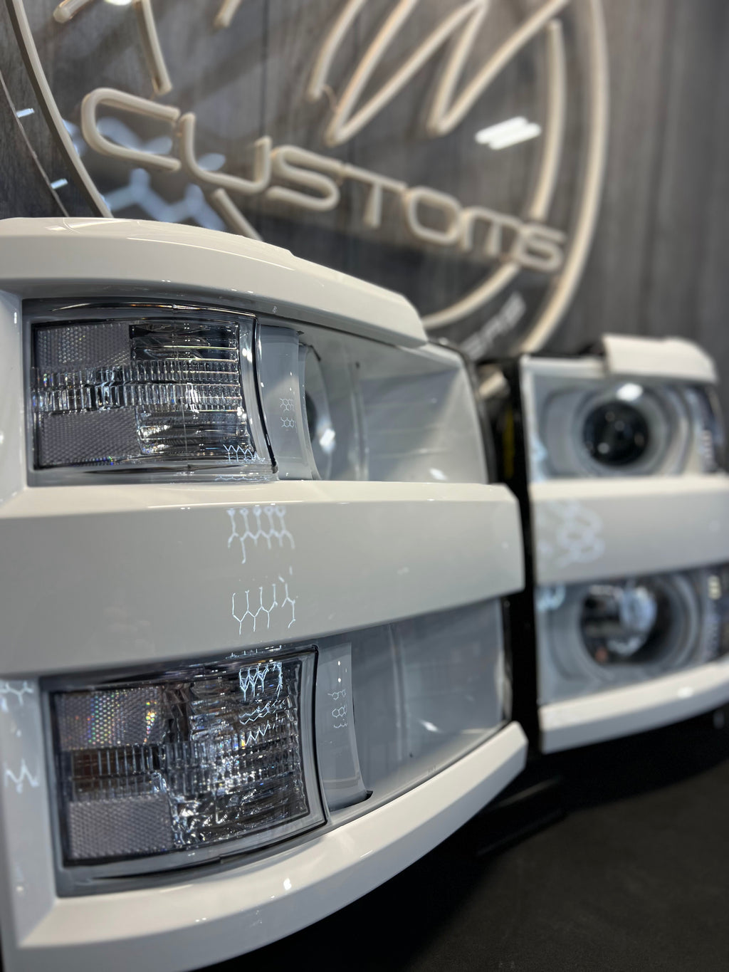2015-19 CHEVROLET SILVERADO HD 2500/3500 OEM STYLE HEADLIGHTS
